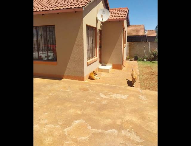 2 BEDROOM HOUSE FOR SALE IN DAWN PARK